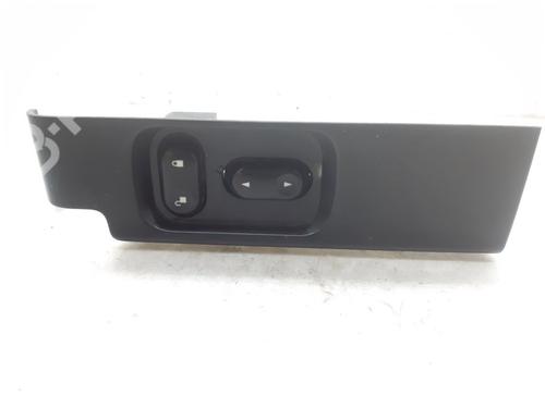 Used Right front window switch Right front window switch LAND ROVER FREELANDER I (L314) 2.0 Td4 4x4 (109 hp) 8616983 8616983