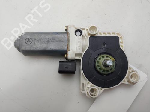Rudehejsemotor bagstkærm højre Rudehejsemotor bagstkærm højre 38757587 38757587