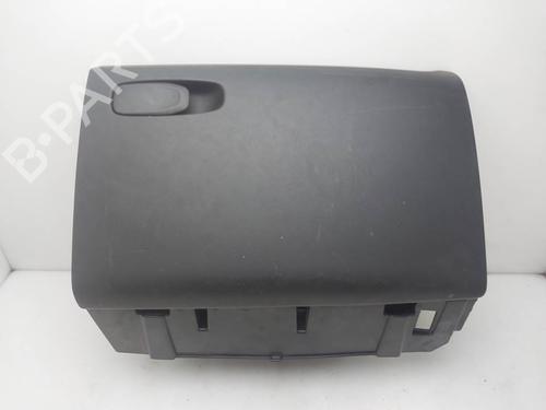 Guantera Guantera VOLVO V40 Hatchback (525) D2 (114 hp) 39651386 39651386