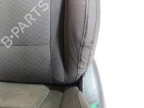 Left front seat HYUNDAI i40 I (VF) 1.7 CRDi | BP39652941C15 - Image 6