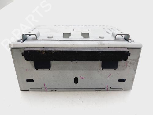 Used Radio FORD FIESTA VI (CB1, CCN) 1.4 TDCi (70 hp) 30389540