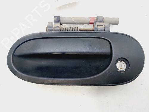 Used Front left exterior door handle NISSAN ALMERA II (N16) 2.2 dCi (112 hp) 29824592