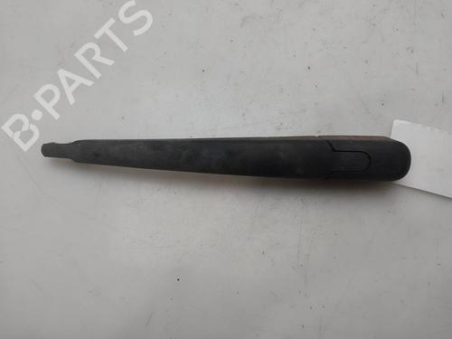 Used Rear windshield wiper arm Rear windshield wiper arm 39450612 39450612