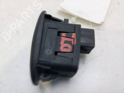 Left front window switch PEUGEOT 1007 (KM_) 1.4 HDi | BP39415263I27 - Image 4