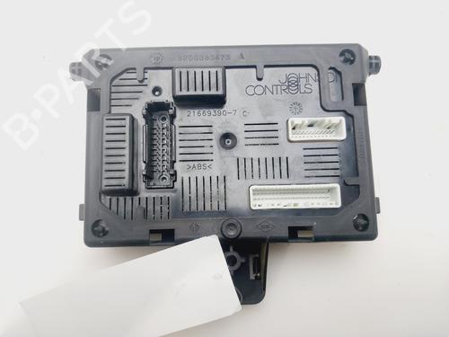 Elektronisk modul RENAULT CLIO III (BR0/1, CR0/1) 1.4 16V (98 hp) 30121198