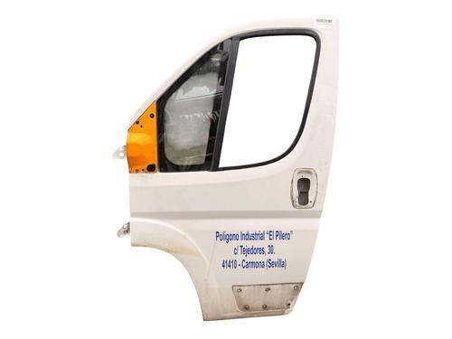 Used Left front door Left front door 39499122 39499122