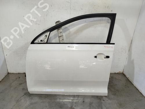 Used Left front door Left front door 37154885 37154885