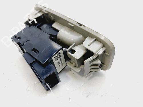 Left rear window switch VOLVO V40 Hatchback (525) D2 | BP31978989I29