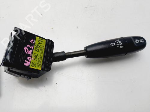 Commodo Essuie Glace / Phare DAEWOO KALOS (KLAS) 1.4 16V (94 hp) 31987513