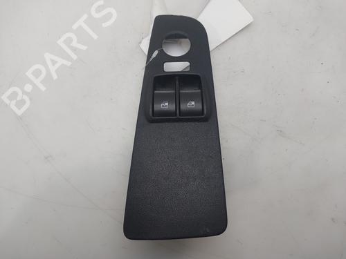Used Left front window switch Left front window switch FIAT GRANDE PUNTO (199_) [2005-2026] 33792923 33792923