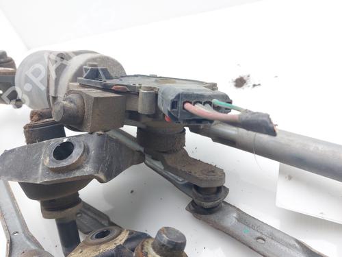 Front wiper motor CHRYSLER VOYAGER IV (RG, RS) 2.4 | BP16211813M29 