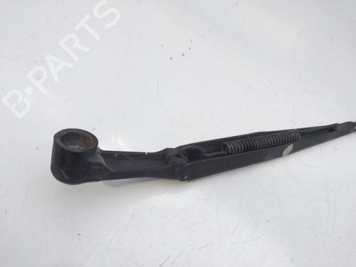 Front windshield wiper arm HYUNDAI LANTRA II (J-2) 1.6 16V | BP11858159C143 