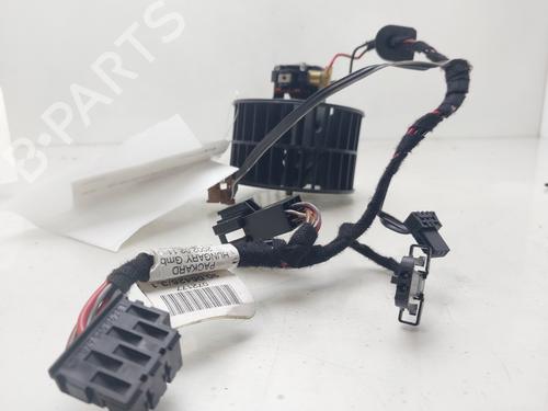Used Heater blower motor MERCEDES-BENZ M-CLASS (W163) ML 270 CDI (163.113) (163 hp) 16269407