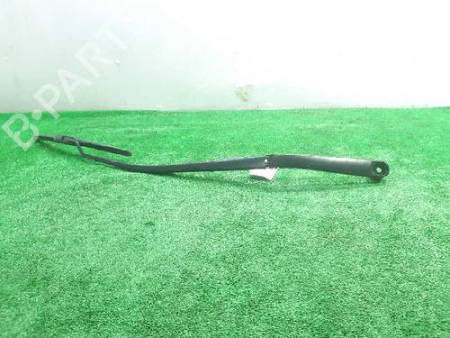 Used Front windshield wiper arm HYUNDAI TUCSON (TL, TLE) 1.6 GDi (132 hp) 6929409