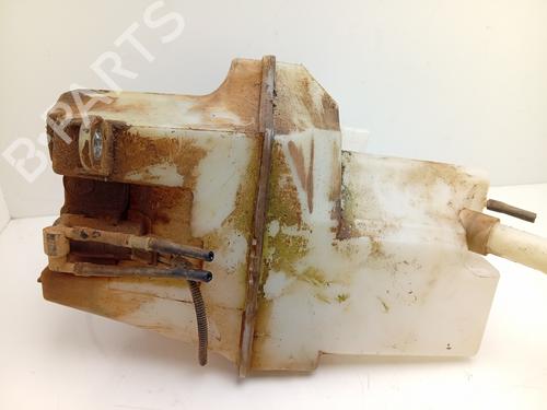 Windscreen washer tank VOLVO XC90 I (275) D5 AWD | BP22925122C113