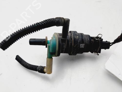washer-pump-opel-zafira-zafira-family-b-a05-2005-2006-2007-2008-2009-2010-2011-2012-2013-2014-2015-2016-2017-2018-2019-32160028 main image