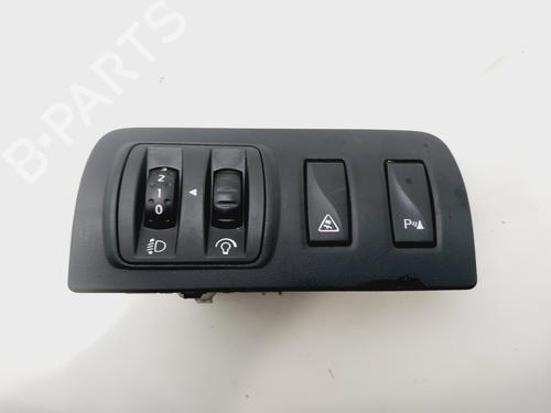 Forlygtekontakt RENAULT FLUENCE (L3_) 1.5 dCi (L30D, L30L, L306, L33F, L33L, L33M, L33V, L33W) (110 hp) 31608899