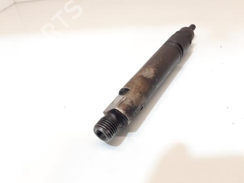 Used Injector IVECO DAILY III Van 35 S 11 V,35 C 11 V (106 hp) 8336541