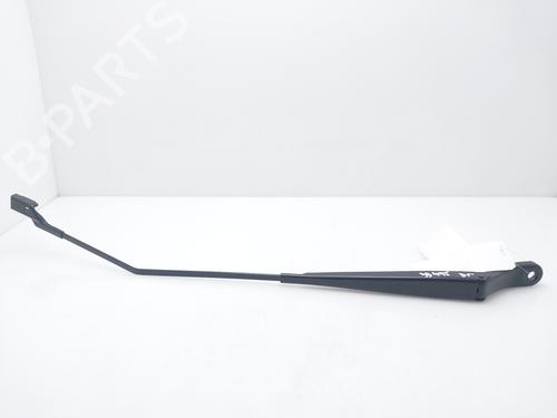 Used Front windshield wiper arm PEUGEOT 2008 I (CU_) 1.5 BlueHDI 100 (102 hp) 16841646