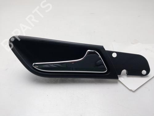 Used Front right interior door handle Front right interior door handle MERCEDES-BENZ B-CLASS Sports Tourer (W245) [2005-2011] 33219913 33219913