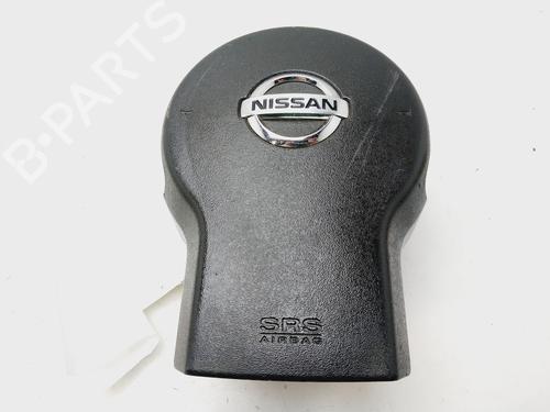 Used Driver airbag NISSAN PATHFINDER III (R51) 2.5 dCi 4WD (190 hp) 20976392