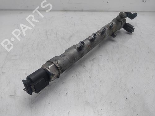Used Injection rail Injection rail 36648553 36648553