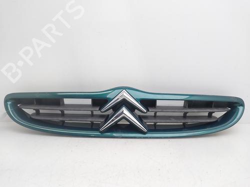 Used Grille CITROËN SAXO (S0, S1) 1.5 D (57 hp) 24547300