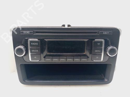 Used Radio VW GOLF VI (5K1) [2008-2014]  23222330