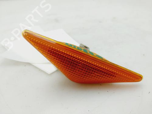 Blinkleuchte rechts seitlich für FORD FOCUS I (DAW, DBW) 1.6 16V (100 hp) 32696072