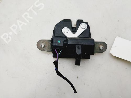Used Tailgate lock OPEL CORSA E (X15) 1.2 (08, 68) (69 hp) 26610538