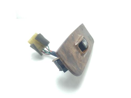 Right front window switch KIA CLARUS (K9A) 1.8 i 16V | BP23568726I26 