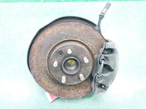 Right front steering knuckle LAND ROVER FREELANDER 2 (L359) 2.2 TD4 4x4 | BP17046915M26 