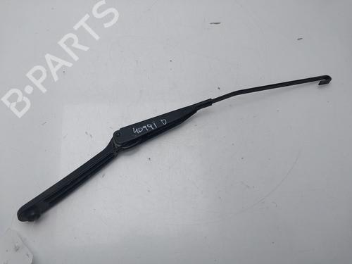 front-windshield-wiper-arm-renault-kangoo-kc01_-1997-32364227 main image