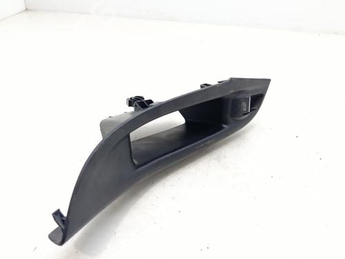 Used Left rear window switch Left rear window switch FORD FOCUS IV Turnier (HP) 1.0 EcoBoost mHEV (125 hp) 34348260 34348260