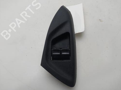 Used Left front window switch Left front window switch PEUGEOT 108 1.2 (82 hp) 35805811 35805811