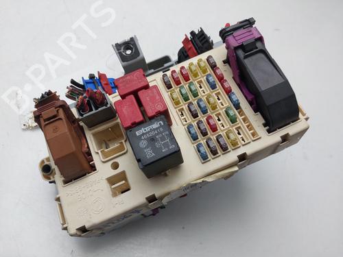 Used Fuse box Fuse box 37152990 37152990
