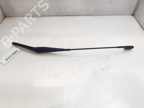 Front windshield wiper arm FORD FIESTA VI (CB1, CCN) 1.25 | BP16564245C143 