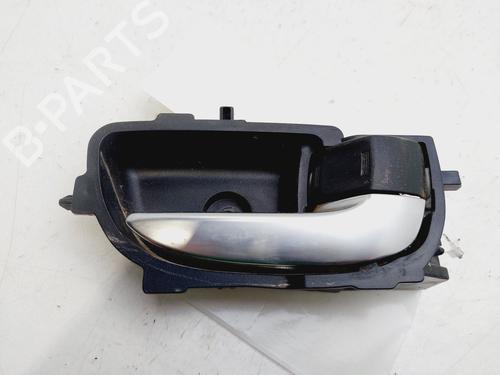 Used Front right interior door handle TOYOTA YARIS (_P13_) [2010-2020]  26610668