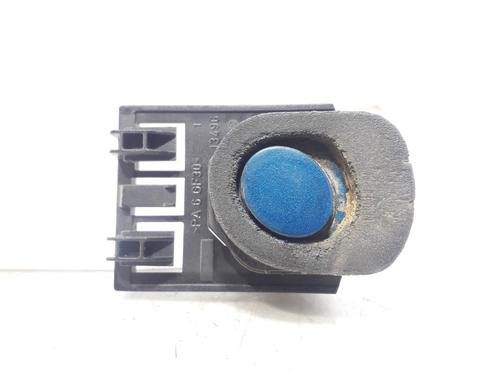 Used Tailgate handle Tailgate handle PEUGEOT 307 CC (3B) 2.0 HDi 135 (136 hp) 8678829 8678829