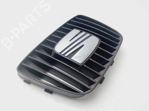 Grille SEAT CORDOBA (6K1, 6K2)  | BP29408386C40 