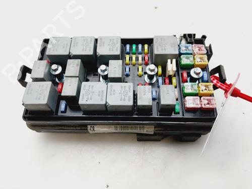 Used Fuse box CHEVROLET EPICA (KL1_) [2004-2011]  27221612
