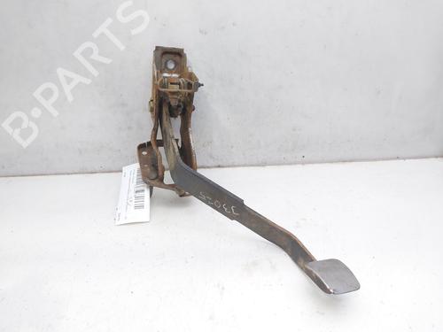 Used Break pedal NISSAN TERRANO II (R20) 2.7 TDi 4WD (125 hp) 16526577