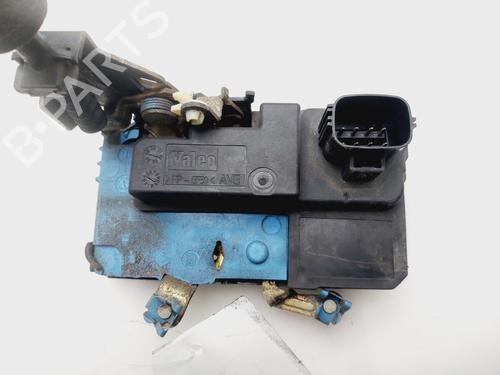 Front left lock VOLVO S60 I (384) 2.4 D | BP32483488C98