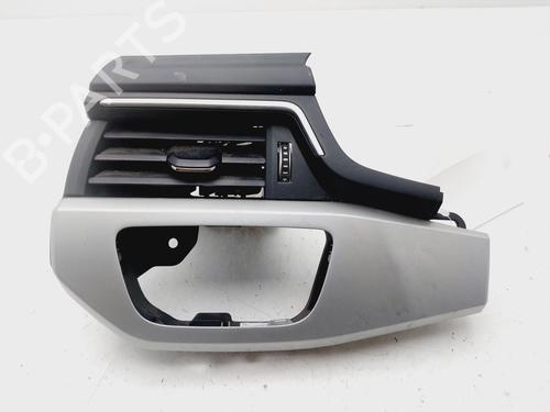Grille d'aération AUDI A4 B9 (8W2, 8WC) 30 TDI (122 hp) 29408475