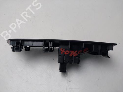 Right front window switch SKODA SCALA (NW1) | BP33619926I26 - Image 2