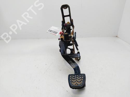 koblingspedal TOYOTA YARIS (_P9_) 1.4 D-4D (NLP90_, NLP90R) (90 hp) 30922231