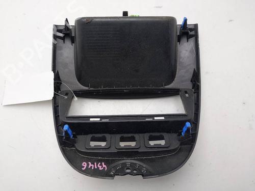Middle console CITROËN C1 (PM_, PN_) 1.4 HDi | BP39751786I22 - Image 3