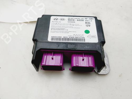 Airbag module KIA CARENS IV 1.7 CRDi (116 hp) 30043532