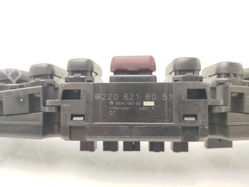 Warning switch MERCEDES-BENZ S-CLASS (W220, V220) S 400 CDI (220.028, 220.128) | BP31373684I22