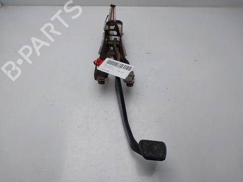 Used Break pedal Break pedal TOYOTA AURIS (_E18_) 1.4 D-4D (NDE180_, NDE180R) (90 hp) 34263606 34263606